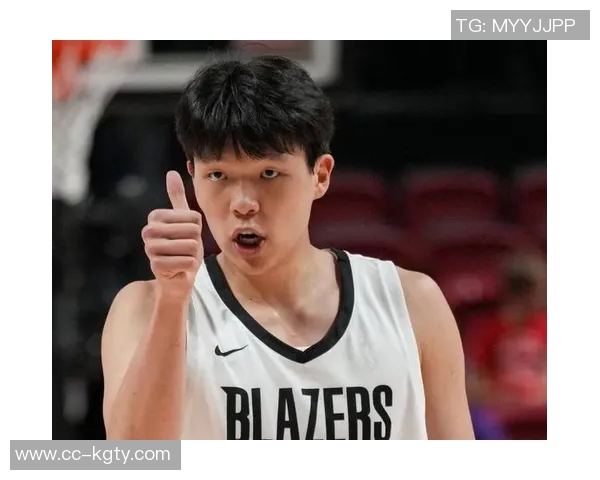 杨瀚森坦言英语表达偶尔失灵未来仍需不断提升语言能力