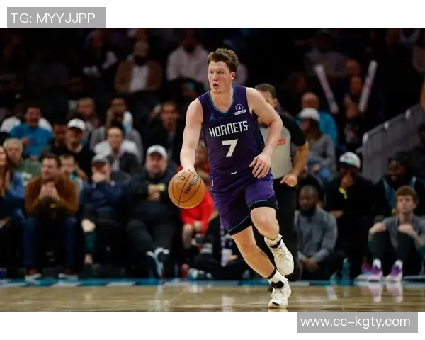 克尼佩尔坚定信念继续投三分目标赛季命中率超越40 克尼佩尔坚定信念继续投三分目标赛季命中率超越40