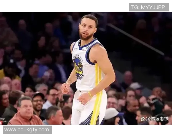 库里赞罗林斯无畏表现感到高兴但又有些不满的复杂心情