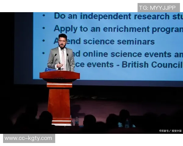 里德赞麦丹逐渐找到比赛节奏在场上充分展现个人影响力与自信